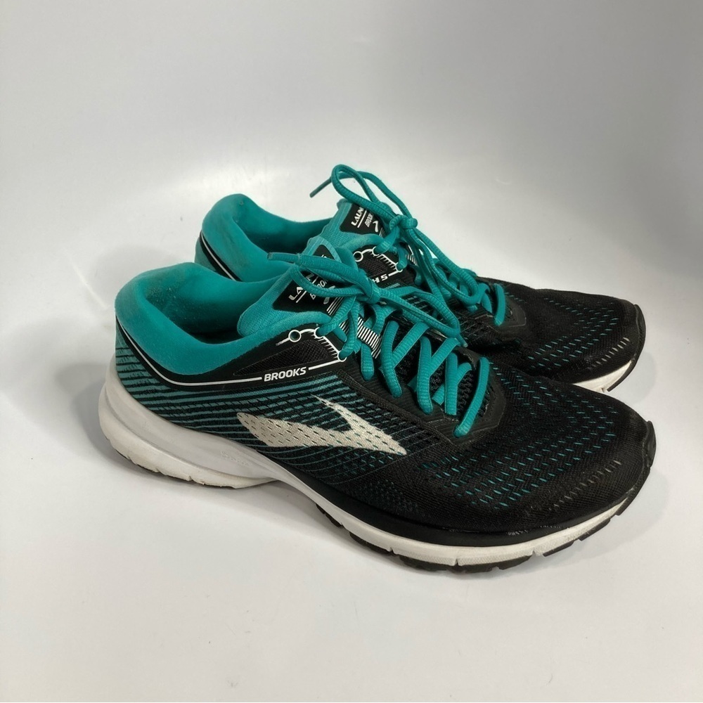 Brooks launch 5 sneakers size 9